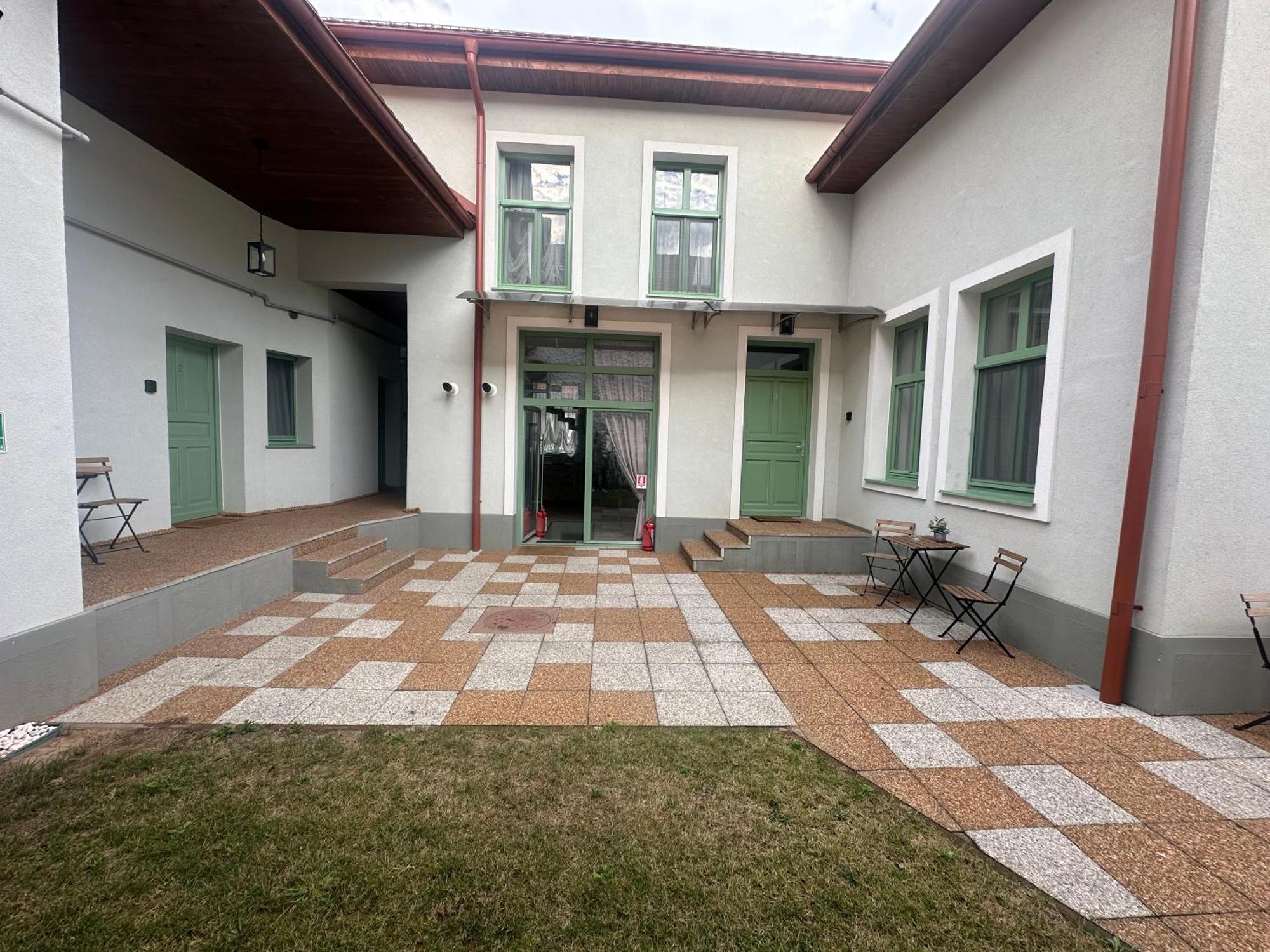 Casa 1901 Aparthotel Baia Mare Exterior photo
